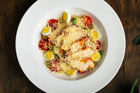 Цезарь с курицей