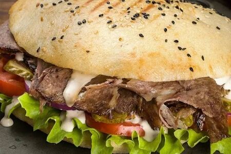 Нон-кебаб говядиной с овощами