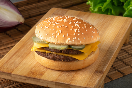 Двойной Чизбургер