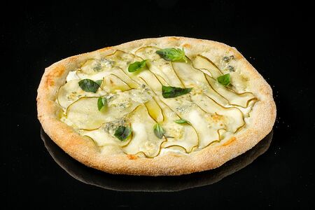 Пицца Груша-горгонзола