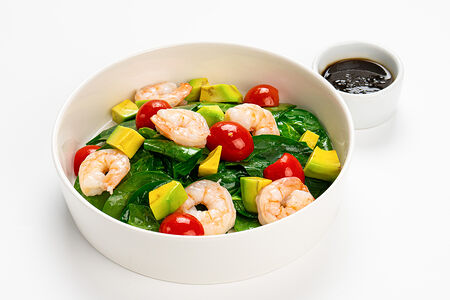 Салат с креветками и авокадо