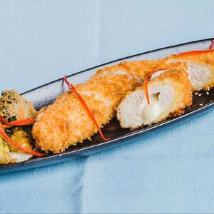 Куриная грудка в панировке с сыром