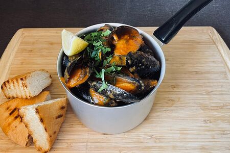 Мидии на красной Бузаре