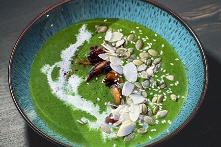 Крем-суп из брокколи и шпината