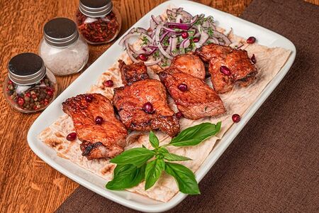 Шашлык из cвинoй шейки