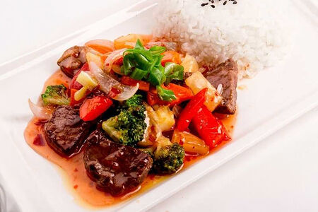 Говядина в кисло-сладком соусе