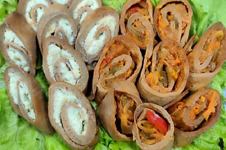 Рулетики печёночные ассорти