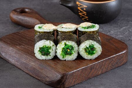 Ролл с чукой