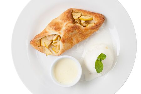 Хрустящий яблочный десерт