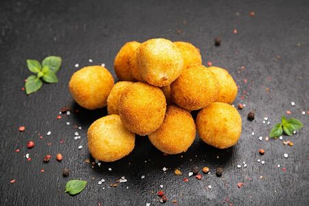 Сырные шарики