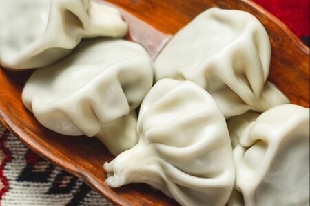 Хинкали отварные cвинo-говяжьи