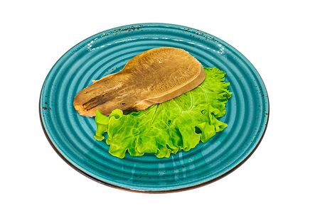 Язык говяжий отварной