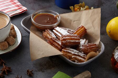 Чуррос с соленой карамелью