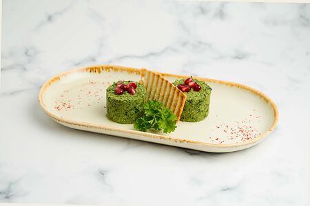 Пхали из шпината