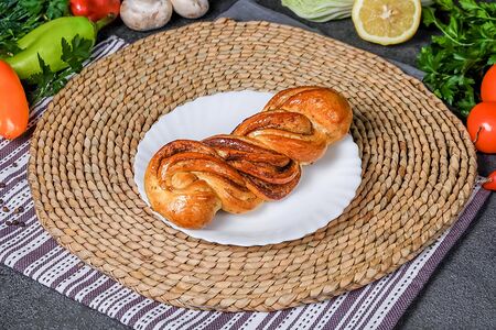 Косичка с корицей