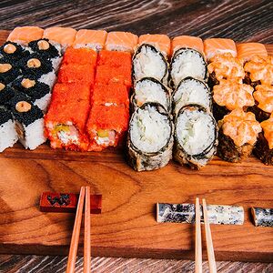 Два с половинoй человека