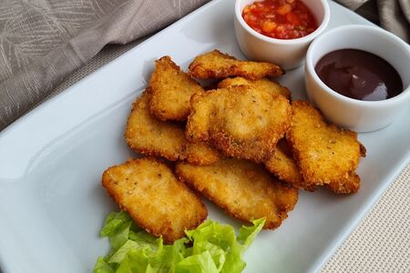 Куриные наггетсы