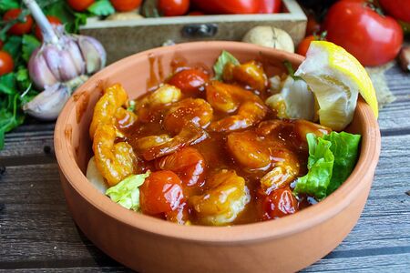 Креветки в кисло-сладком соусе