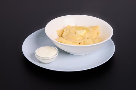 Вареники с сыром и шпинатом