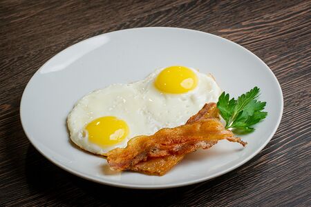 Яичница с беконом