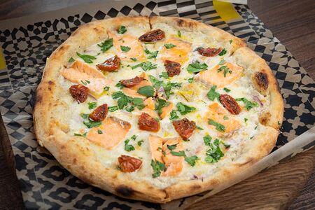 Манакиш с лосем, лабане и красным луком