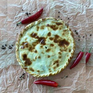 Пирог с телятиной, грибами и паприкой