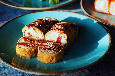 Crunch Roll Угорь