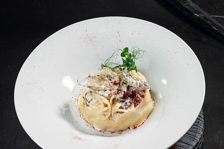 Спагетти с телятиной и грибами