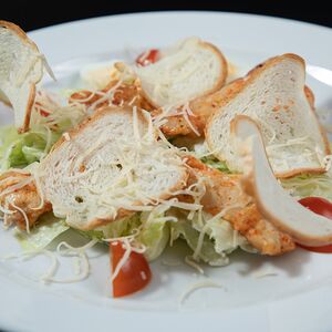 Цезарь с курицей