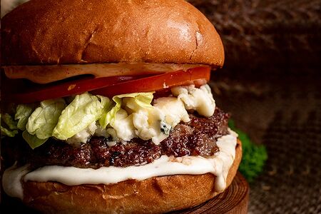 Блю чиз бургер