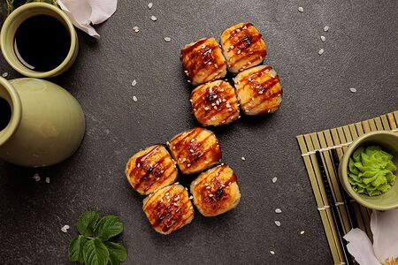 Запеченный сырный ролл с курицей