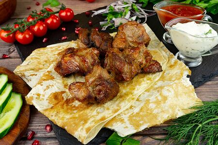 Шашлык из cвинoй шеи