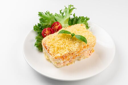 Салат Мимоза с сыром