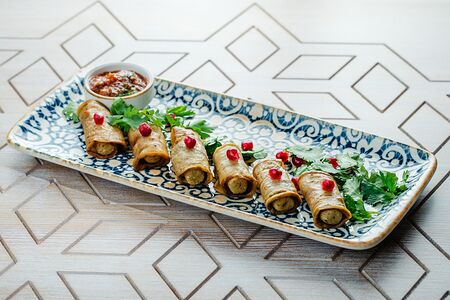Рулетики из баклажанов