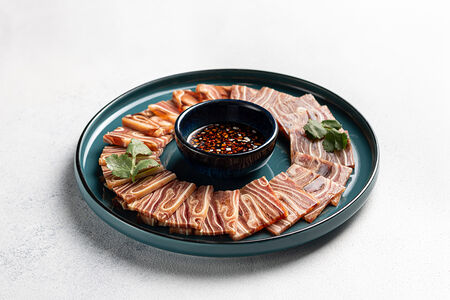 Закуска из свиных ушей