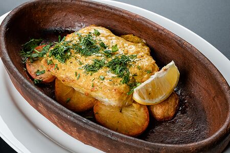 Судак в сметанном соусе