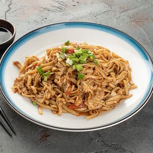 Лапша с яйцом 西红柿炒面