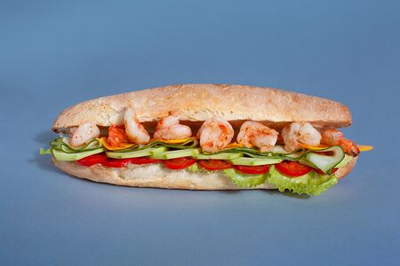 Багет с креветками