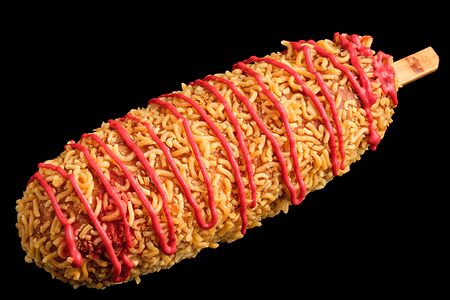 Корн-дог с сыром моцарелла в рамен