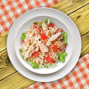 Салат с сухариками