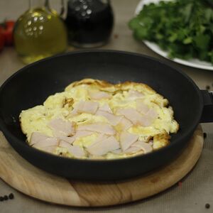 Ձվածեղ խոզապուխտով