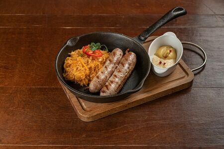 Колбаски с кориандром