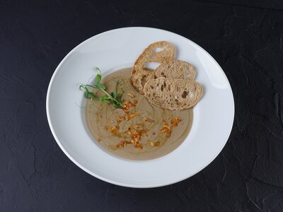 Грибной Капучино с трюфельной пастой