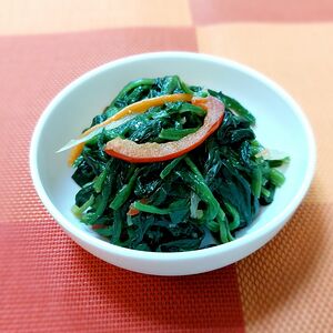 Салат из шпината