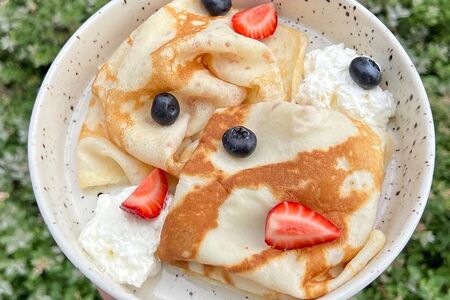 Блины со свежими ягодами