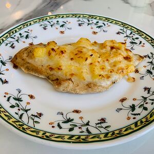 Куриное филе с ананасом