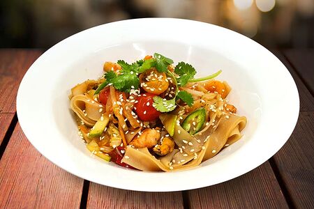 Лапша Wok рисовая с морепродуктами