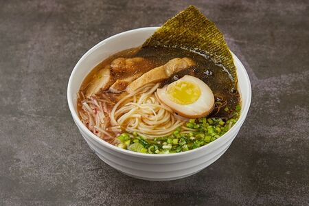 Рамен Сею с цыплёнком