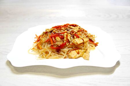 Салат Лен Чикен