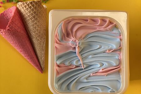 Мороженое Сахарная вата в мини-ванне